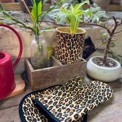 SOURPUSS LEOPARD OVEN MITT Shop Sourpuss 5 SOURPUSS LEOPARD OVEN MITT Shop Sourpuss