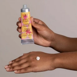 Blue Q I'M A DELICATE F*CKING FLOWER HAND CREAM HIBISCUS