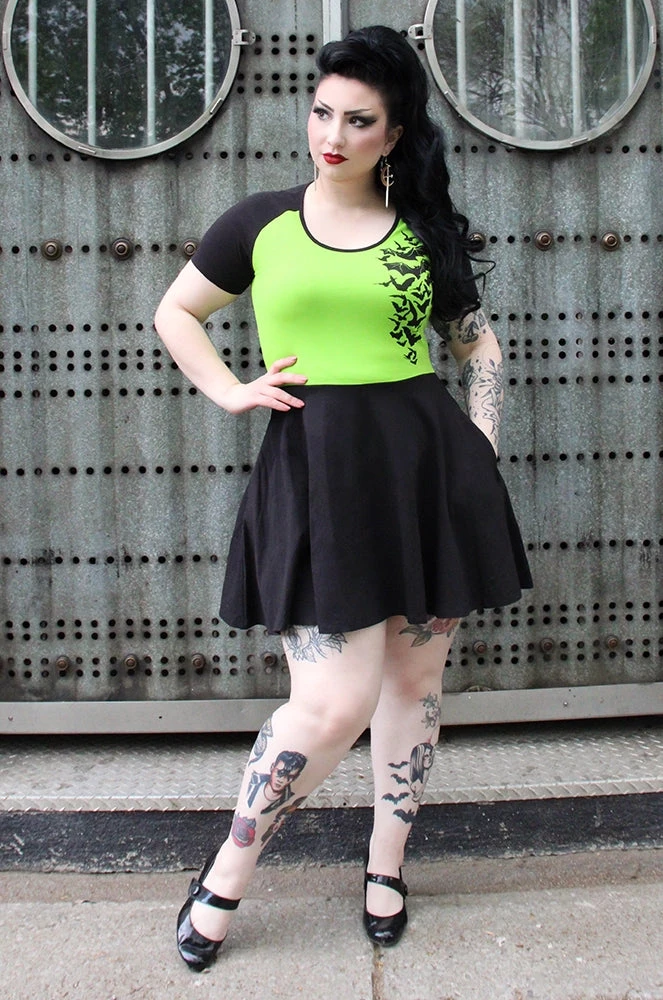 SOURPUSS NOKTURNAL BATS RAGLAN SKATER DRESS GREEN Neon Dreams 6 SOURPUSS NOKTURNAL BATS RAGLAN SKATER DRESS GREEN Neon Dreams