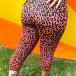 SOURPUSS ORANGE LEOPARD KNIT CAPRIS 7 SOURPUSS ORANGE LEOPARD KNIT CAPRIS