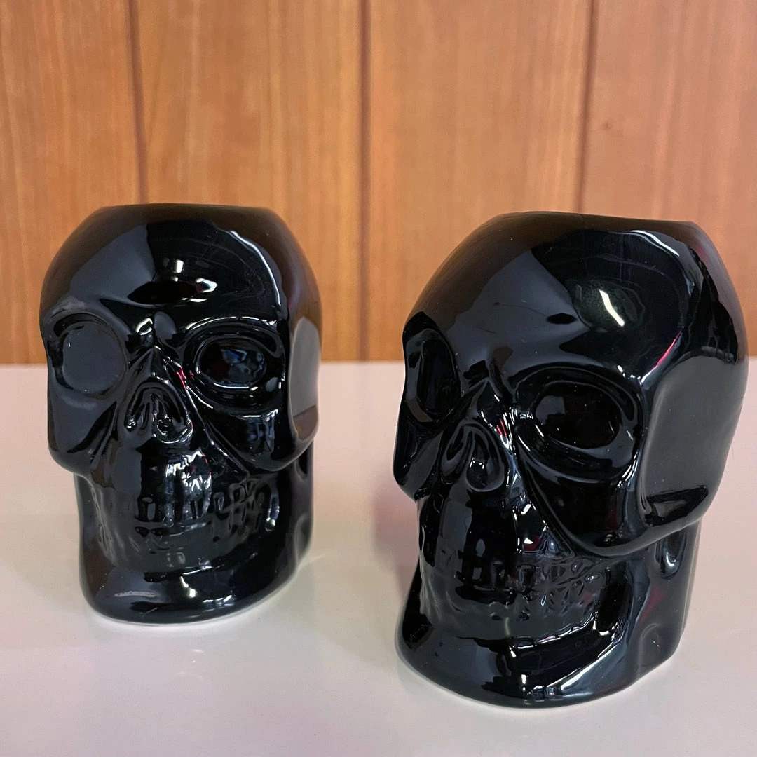 Haunted Homewares SOURPUSS SKULL CANDLESTICK HOLDERS BLACK 7 Haunted Homewares SOURPUSS SKULL CANDLESTICK HOLDERS BLACK