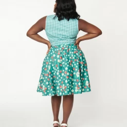 UNIQUE VINTAGE GREEN STRAWBERRY FLORAL PRINT COLLINS WRAP SWING SKIRT Shop Sour+Plus