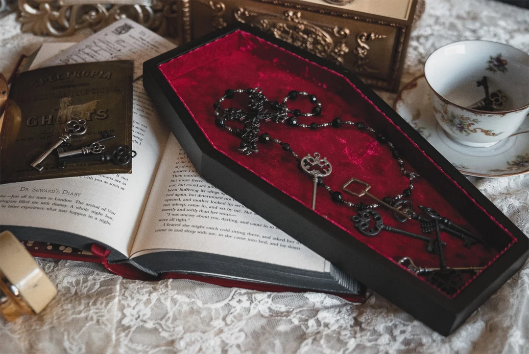 LIVELY GHOSTS VELVET COFFIN TRINKET TRAY RED What's New 5 LIVELY GHOSTS VELVET COFFIN TRINKET TRAY RED What's New