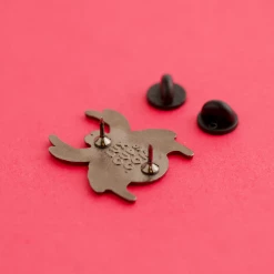 LUXCUPS CREATIVE WEB WEAVER ENAMEL PIN 7 LUXCUPS CREATIVE WEB WEAVER ENAMEL PIN